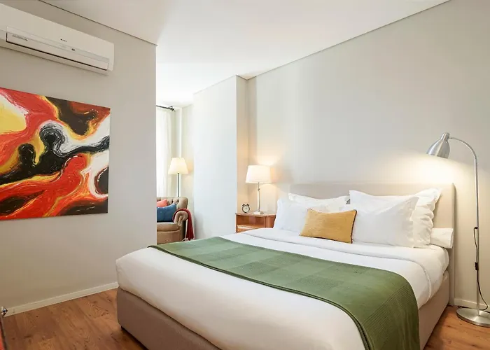 Hotel B The Guest Downtown OOporto